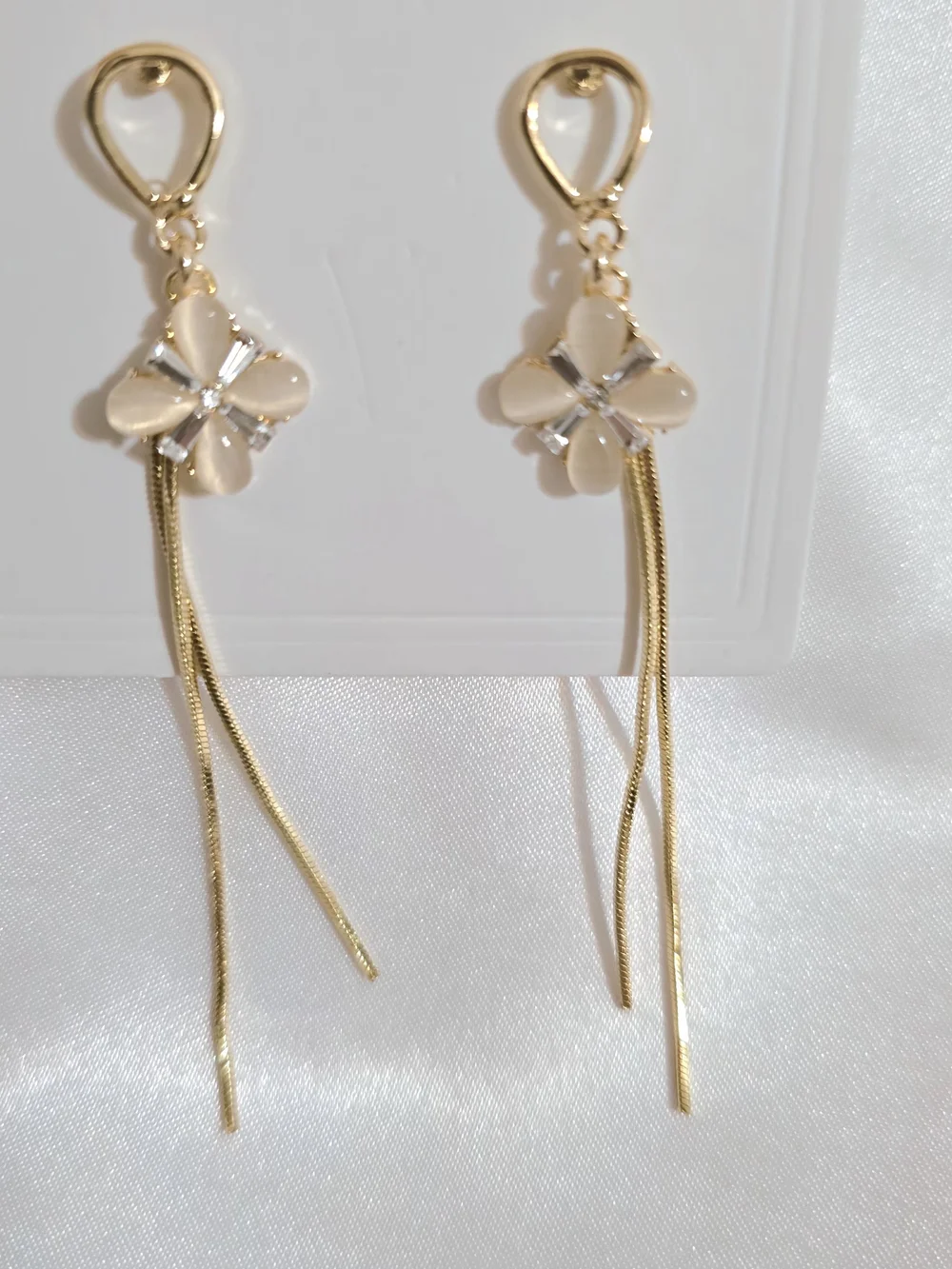 Gold-Tone Beige Floral Drop‎ Earrings - Women Jewelry